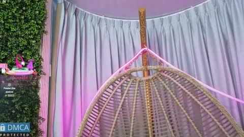 Snapshot of kiara_zahiri_ chatting on 8, 10, 2025 Kiara Zahiri online show from 8, 10, 2025