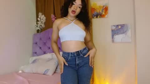 Snapshot of kiararose19 chatting on 18, 7, 2026 Kiara online show from 18, 7, 2026
