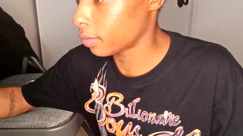 HunneysPlayRoom online show from 12, 2, 2026