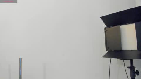 kiim01 online show from 26, 10, 2025