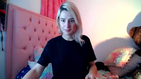 Anna Sophia online show from 25, 1, 2025