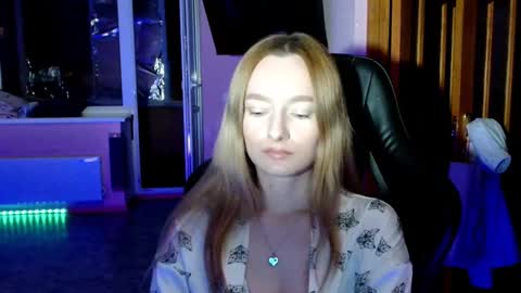 Mika and Miranda online show from 25, 3, 2026