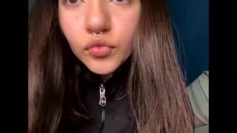 kikilove15 online show from 11, 6, 2026