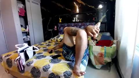 Snapshot of kikio2724 chatting on 17, 1, 2026 Horny and sweet husband online show from 17, 1, 2026