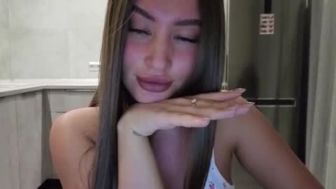 EvaAnna online show from 10, 2, 2026