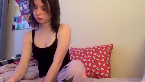 Snapshot of killerxkitty4 chatting on 19, 1, 2025 killerxkitty4 online show from 19, 1, 2025