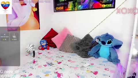 Snapshot of kilye_nellaa chatting on 6, 3, 2025 kylie anthonella online show from 6, 3, 2025