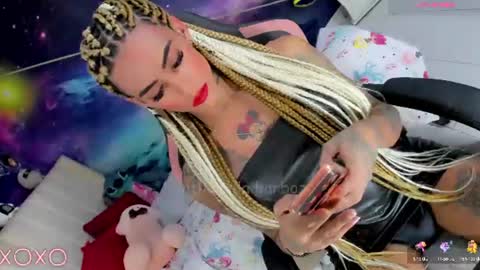 Snapshot of kilye_nellaa chatting on 28, 7, 2026 kylie anthonella online show from 28, 7, 2026