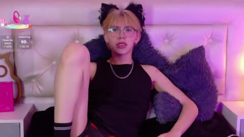  Adrien  online show from 25, 6, 2026