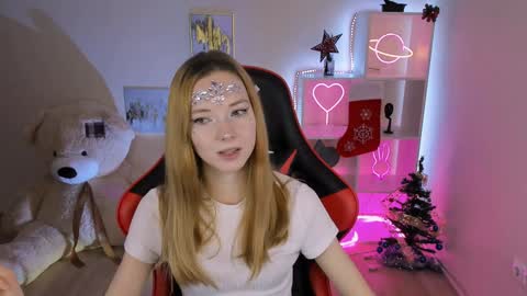 Snapshot of kim_boyd chatting on 21, 12, 2024 kim_boyd online show from 21, 12, 2024