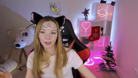 Snapshot of kim_boyd chatting on 21, 12, 2024 kim_boyd online show from 21, 12, 2024