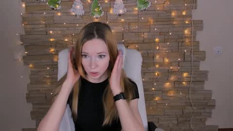 Snapshot of kim_boyd chatting on 23, 12, 2024 kim_boyd online show from 23, 12, 2024