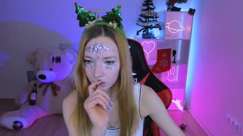 Snapshot of kim_boyd chatting on 25, 12, 2024 kim_boyd online show from 25, 12, 2024