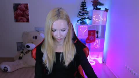 Snapshot of kim_boyd chatting on 13, 1, 2025 kim_boyd online show from 13, 1, 2025