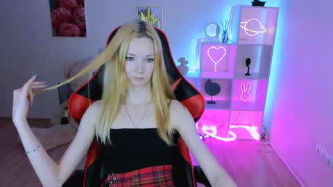 Snapshot of kim_boyd chatting on 30, 1, 2025 kim_boyd online show from 30, 1, 2025