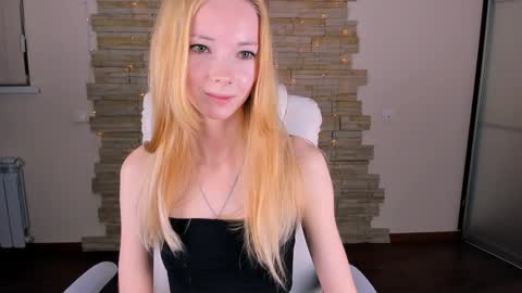 Snapshot of kim_boyd chatting on 1, 2, 2025 kim_boyd online show from 1, 2, 2025