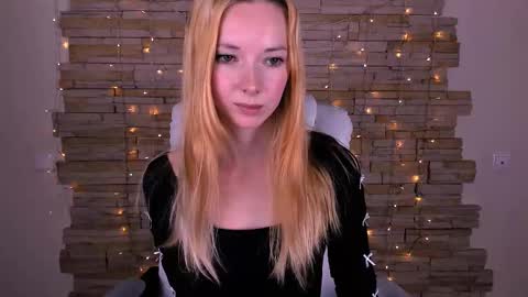 Snapshot of kim_boyd chatting on 24, 2, 2025 kim_boyd online show from 24, 2, 2025