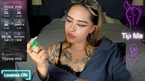 Kim online show from 26, 11, 2025