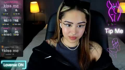 Kim online show from 28, 11, 2025