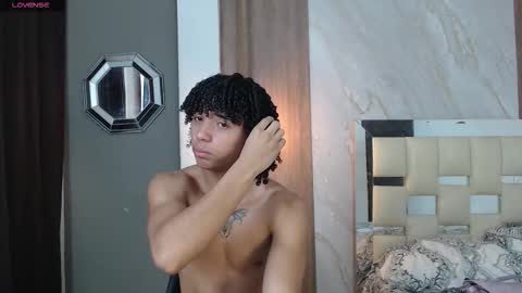 Snapshot of kim_curly_ chatting on 1, 3, 2026 KIM online show from 1, 3, 2026