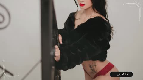 Kim  online show from 15, 1, 2025