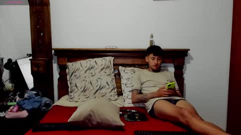 kim_jero online show from 25, 2, 2025