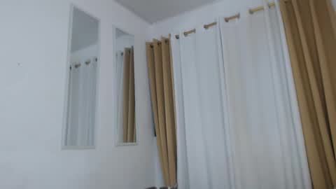 Snapshot of kim_lu29 chatting on 4, 1, 2025 kim online show from 4, 1, 2025