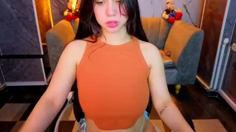kim_perry_b online show from 10, 7, 2026