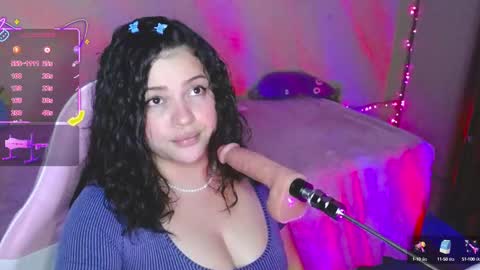 Snapshot of kim_saenz20 chatting on 24, 9, 2025 Kim Mishell online show from 24, 9, 2025