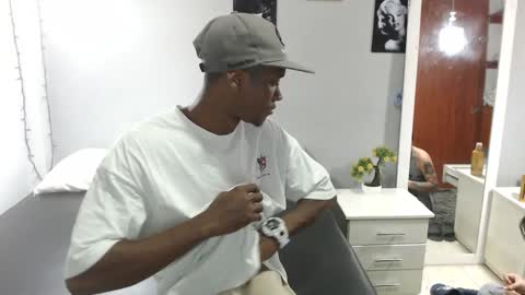 Snapshot of kimandyuk chatting on 7, 1, 2025 Kim  Yuk online show from 7, 1, 2025