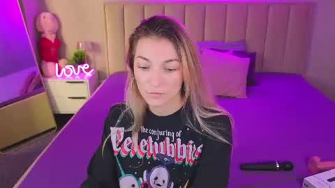 Snapshot of kimberlly_smith chatting on 20, 7, 2026 kimberlly_smith online show from 20, 7, 2026