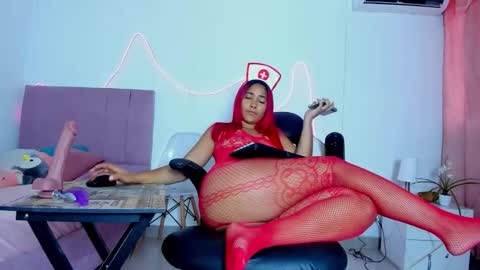 kimberly_lustrum online show from 4, 6, 2026