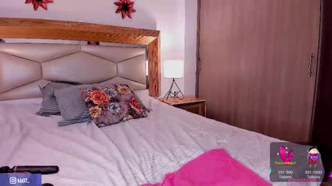 kimberly shaw online show from 25, 9, 2025