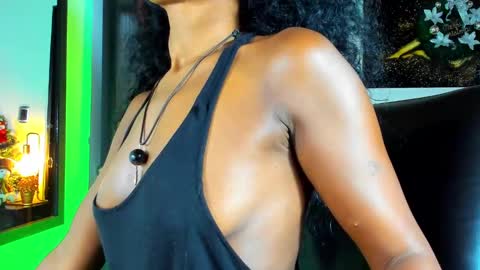 Snapshot of kimberlybanks2 chatting on 8, 12, 2024 Kimberly Banks online show from 8, 12, 2024