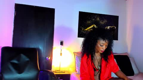 Snapshot of kimberlybanks2 chatting on 14, 2, 2025 Kimberly Banks online show from 14, 2, 2025