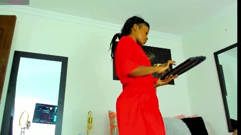 Snapshot of kimberlybanks2 chatting on 17, 5, 2026 Kimberly Banks online show from 17, 5, 2026