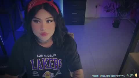 Kimberly Polizzi     online show from 19, 2, 2026