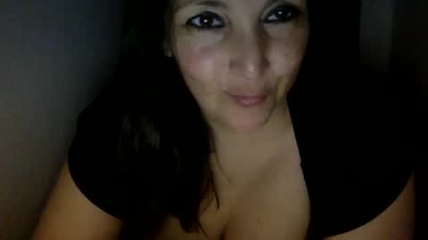 KimberlyLynn online show from 27, 1, 2025