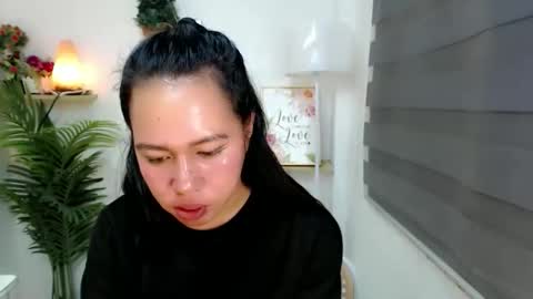 kimbratx online show from 2, 10, 2025