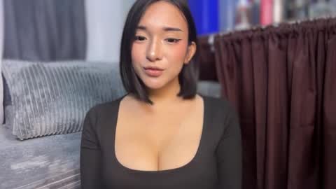 Siobe Lim online show from 8, 6, 2026