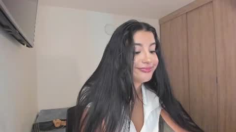 Snapshot of kimm_khalifa chatting on 17, 6, 2026 Kim online show from 17, 6, 2026