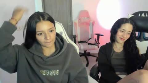 Snapshot of kimmi_foxy chatting on 5, 2, 2026 kimmi online show from 5, 2, 2026