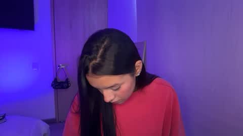 Snapshot of kimmi_foxy chatting on 4, 5, 2026 kimmi online show from 4, 5, 2026
