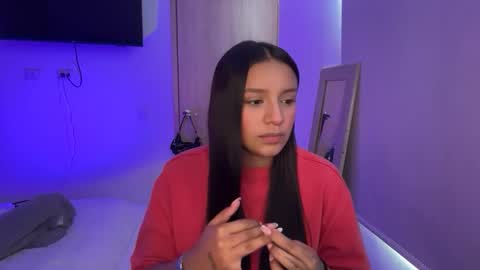 Snapshot of kimmi_foxy chatting on 7, 5, 2026 kimmi online show from 7, 5, 2026