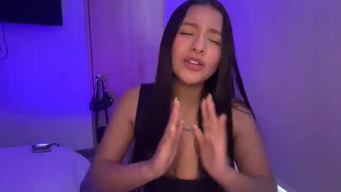 Snapshot of kimmi_foxy chatting on 21, 5, 2026 kimmi online show from 21, 5, 2026