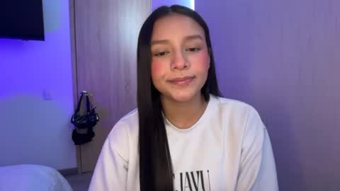 Snapshot of kimmi_foxy chatting on 10, 7, 2026 kimmi online show from 10, 7, 2026