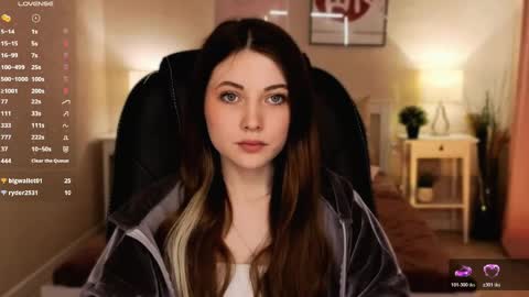  Your Kimmie  follow me  online show from 18, 4, 2026