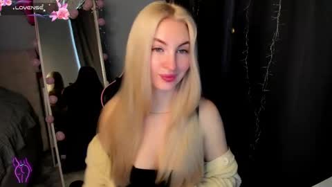 kimmy1_powell online show from 19, 4, 2026