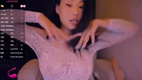 Snapshot of kimmy_chi chatting on 1, 7, 2026 Lo online show from 1, 7, 2026