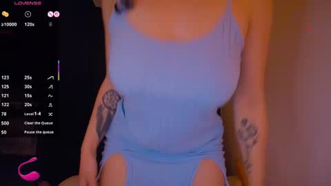 Snapshot of kimmy_chi chatting on 9, 7, 2026 Lo online show from 9, 7, 2026